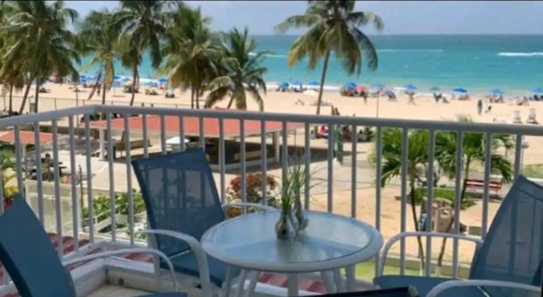 Beach Apartments At Marbella Del Caribe San Juan Buitenkant foto